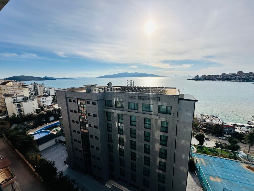 🌊 Apartament me Pamje nga Korfuz – Sarandë | Vija e Parë e Detit | Qendra e Sarandës🇬🇷🇦🇱