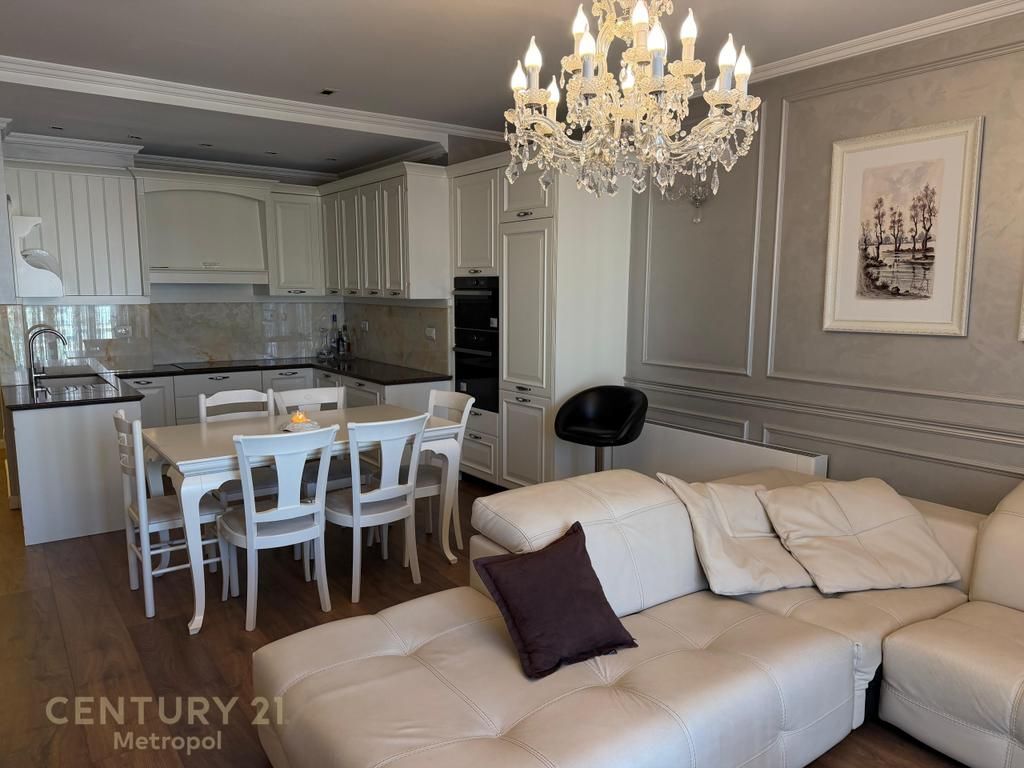 Jepet me Qira Apartament Elitar 2+1+2 tek Ambasador 3  ----   3,000 € /Muaj