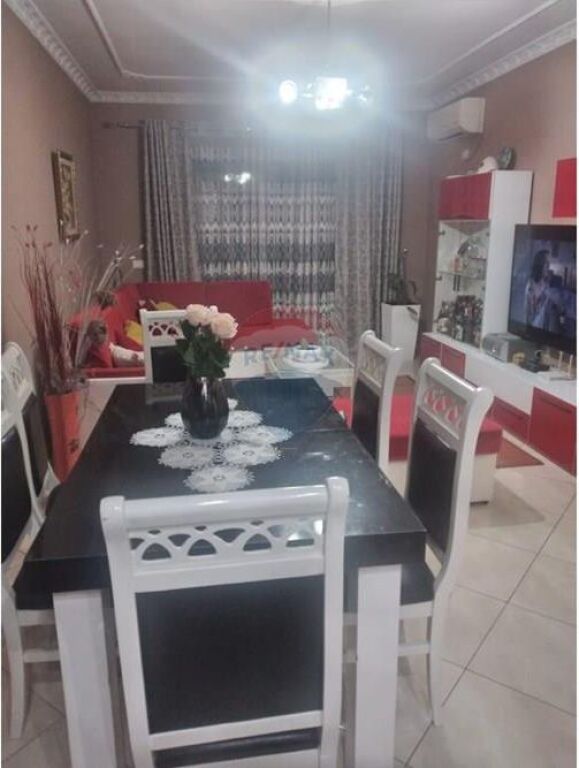 Appartamento 2+1 in vendita a Yzberisht