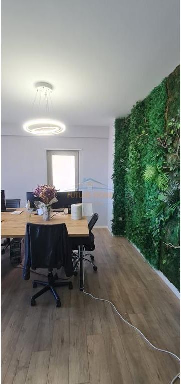 Qira, Ambient per Zyre, Zogu i Zi, Tirane !!