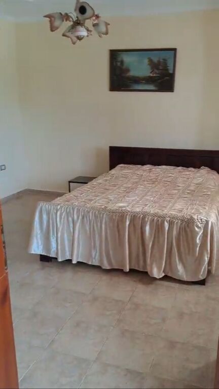 Eskluzive, Jepet me qera apartament 3+1 ne Paskuqan