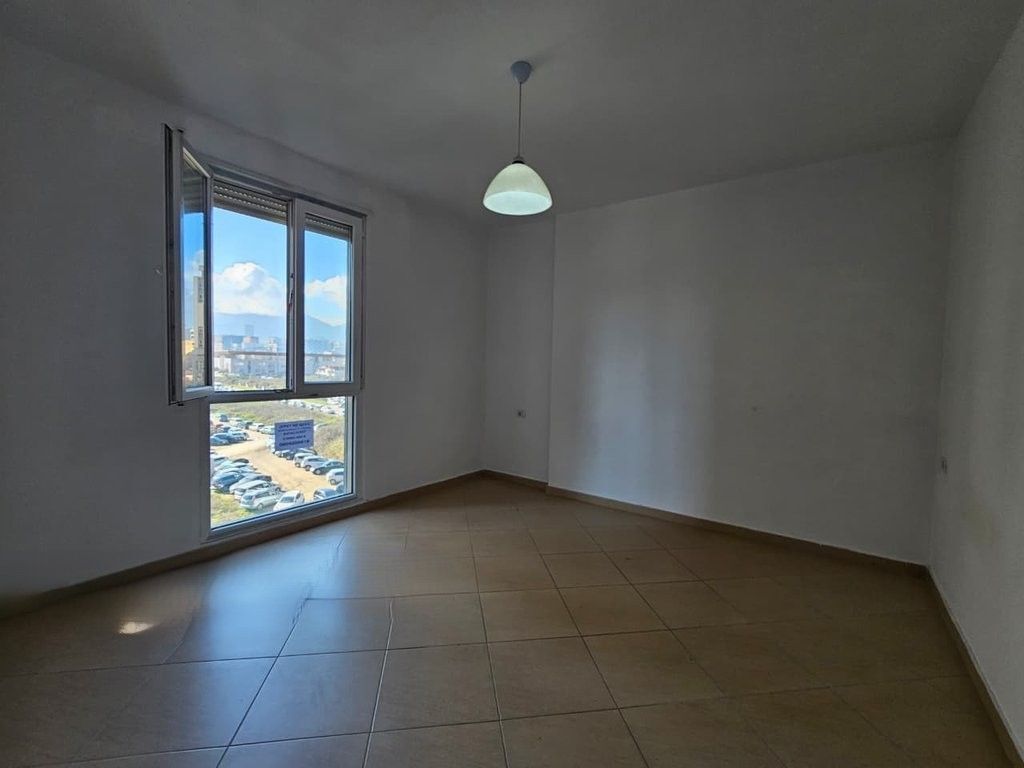 JEPET ME QIRA APARTAMENT 1+1 TE FUSHA AVIACIONIT 450 € /Muaj