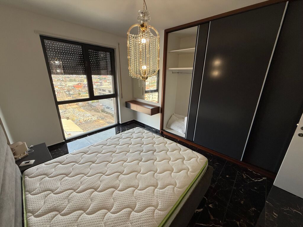 Apartament 1+1 me qera tek Casa Italia 600€