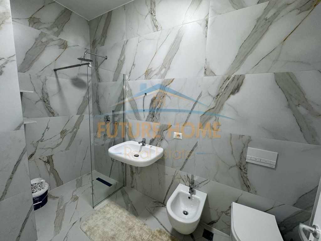 Qira, Apartament 2+1+2+POST PARKIMI, Fusha e Aviacionit