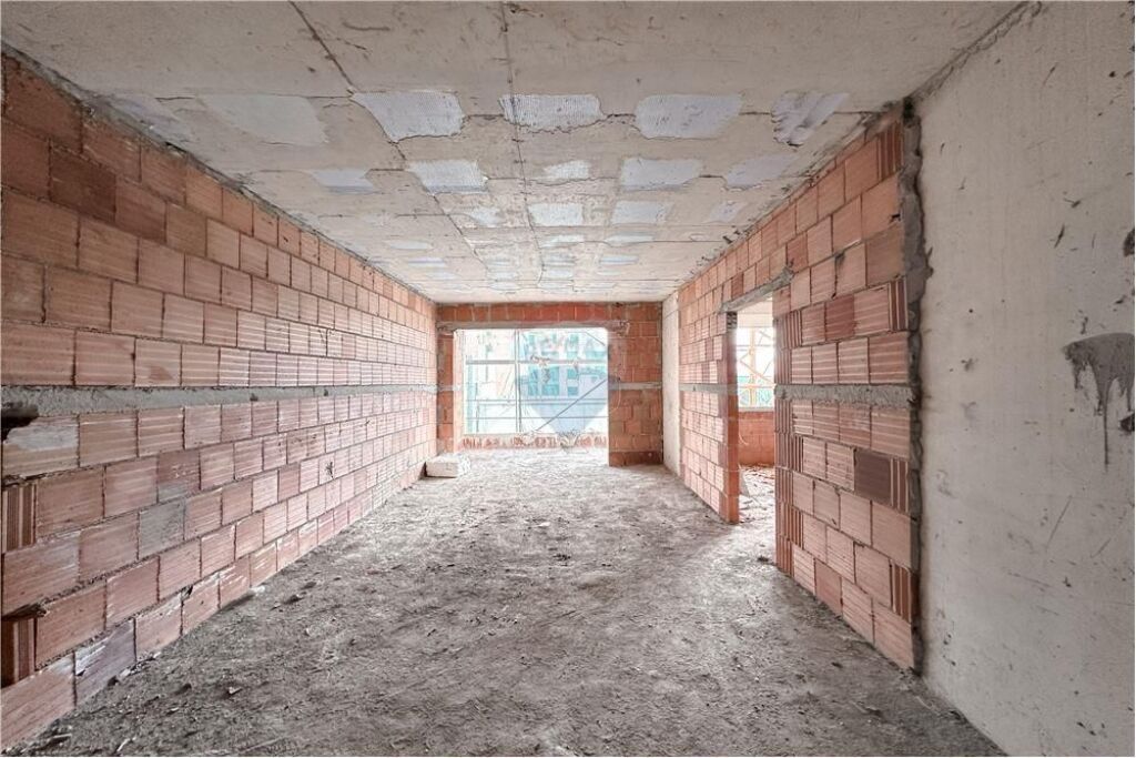 APARTAMENT 2+1 PER SHITJE NE PASKUQAN