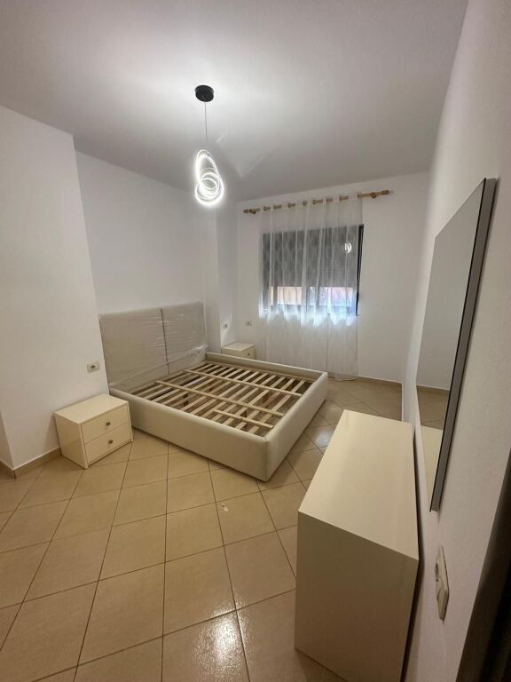 Jepet Me Qera Apartament 2+1