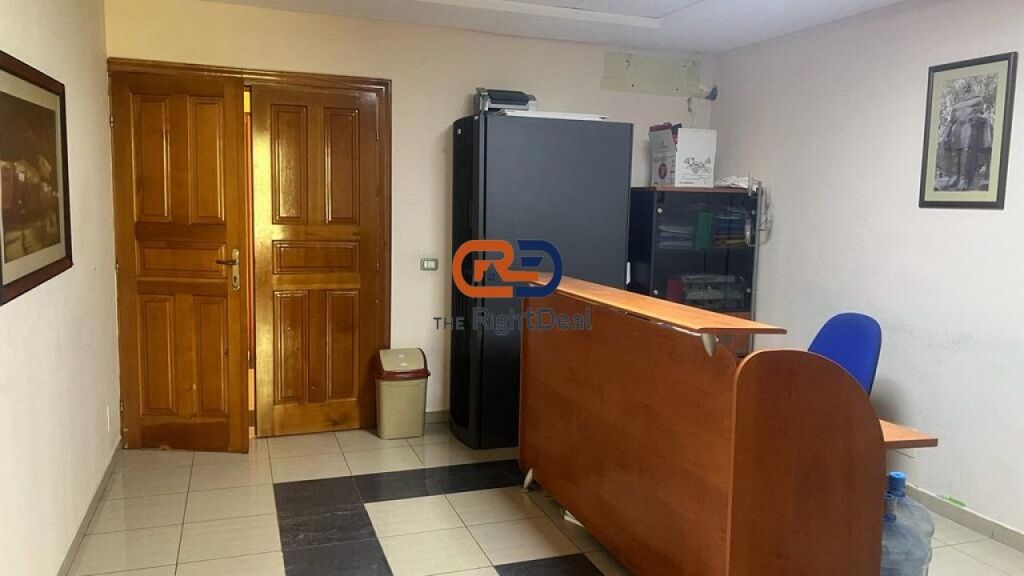 Tek Selvia, Shitet Njesi Biznesi Ideale Per Investim !!!