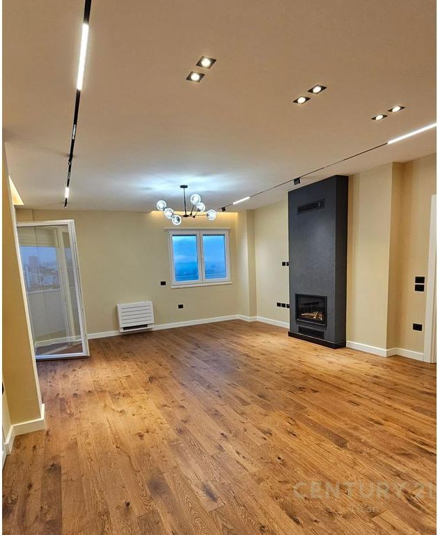 Penthouse for sale in Don Bosko