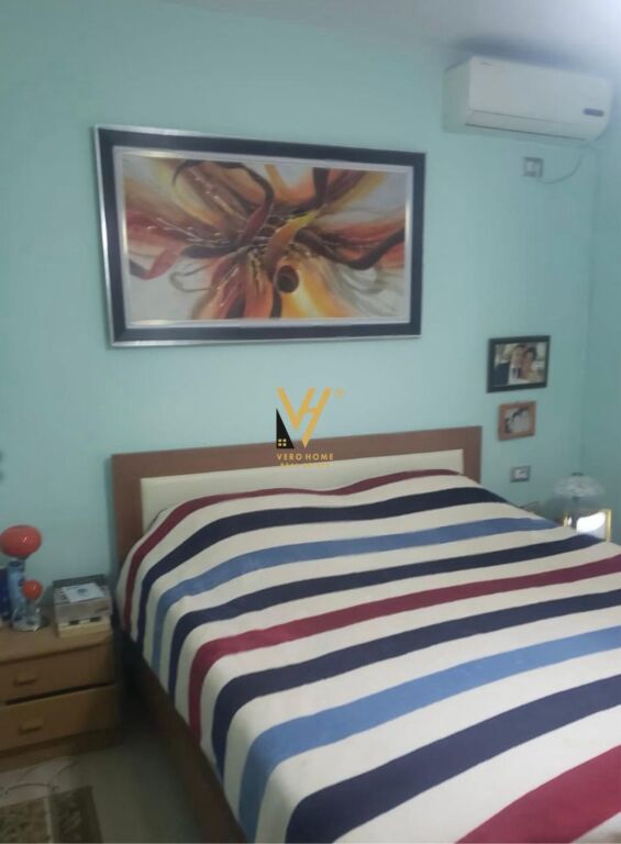 JEPET APARTAMENT 2+1+BLK ME QIRA NE MYSLYM SHYR 75.000 LEKE