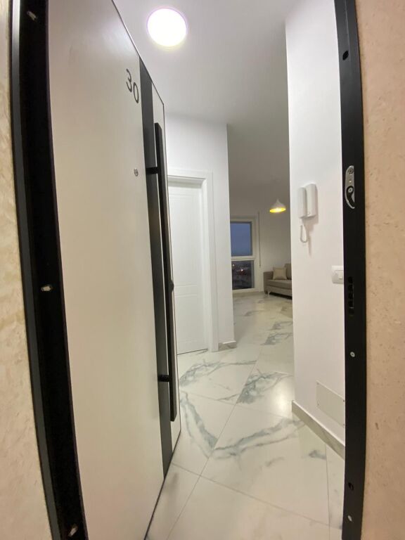 Appartamento 1+1+1 Balcone In Affitto