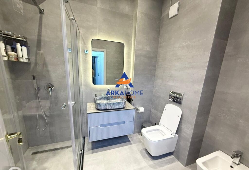 JEPET APARTAMENT ME QERA 2+1+2BALLKONE +PARKIM "JAHO REZIDENCE , FRESK" 65000 LEKE