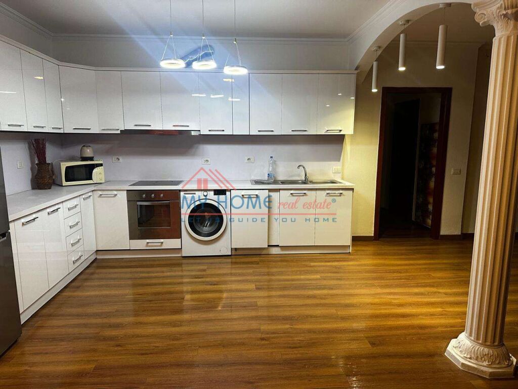 Apartament 2+1 me qera ne Rrugen Him Kolli ne Tirane