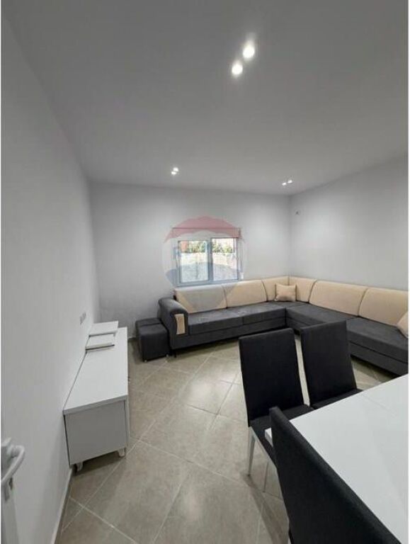 Shtëpi Private në Shitje Cole, Vlorë