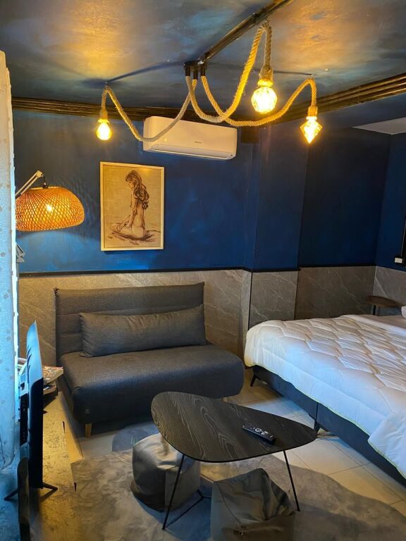 Jepen  3 apartamente me qera per airbnb