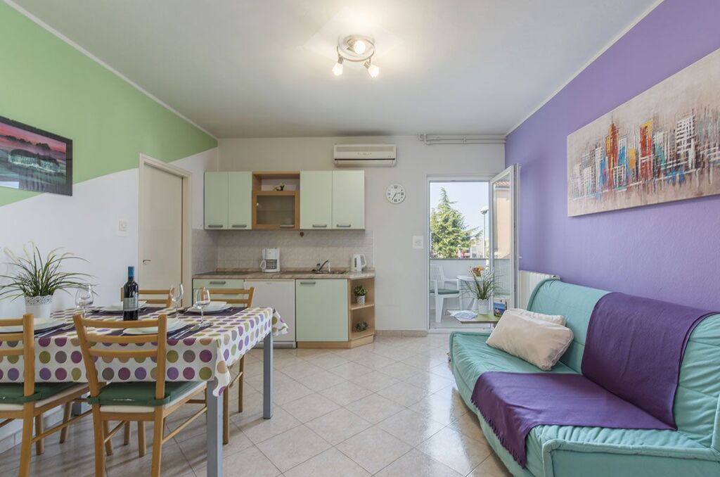 Qera | Shtëpi Private 1 + 1 | Rruga Jordan Misja | 500 €/Muaj