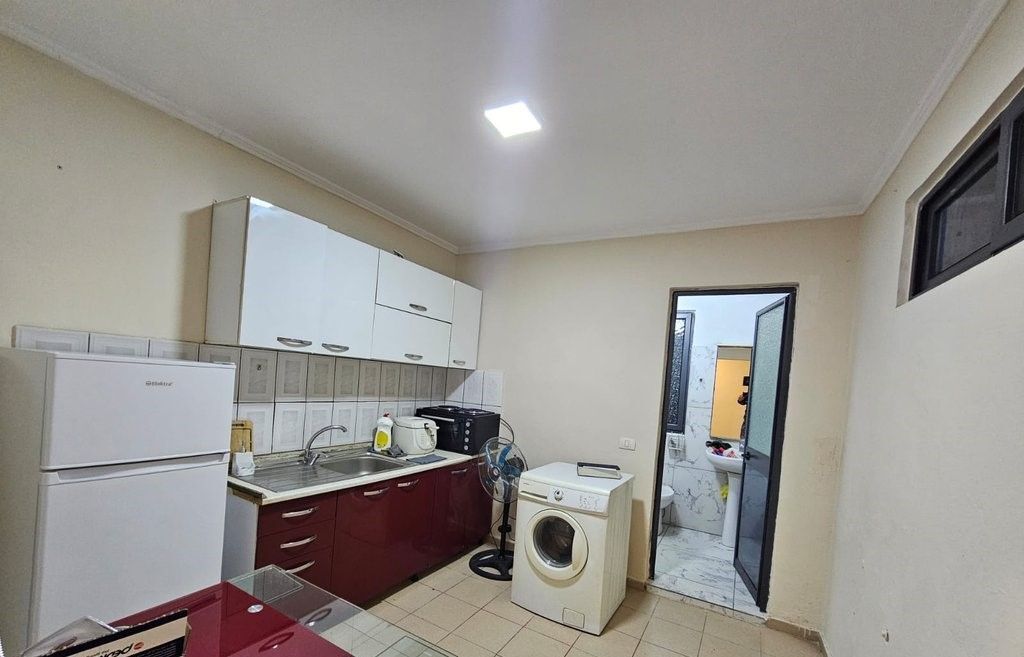 JEPET ME QIRA APARTMENT 2+1 TEK PEDIATRIA