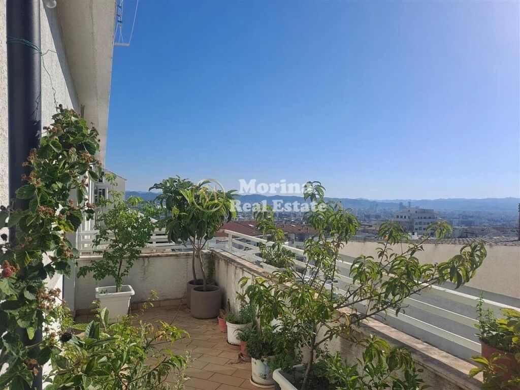 Rent | Business Premises | Fresku | 2500 €/month