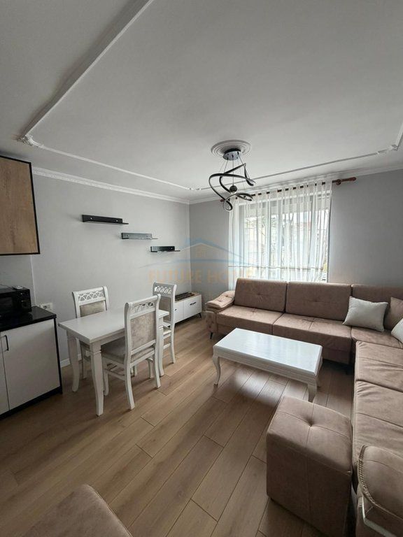 Qera, Apartament 1+1, 21 Dhjetori