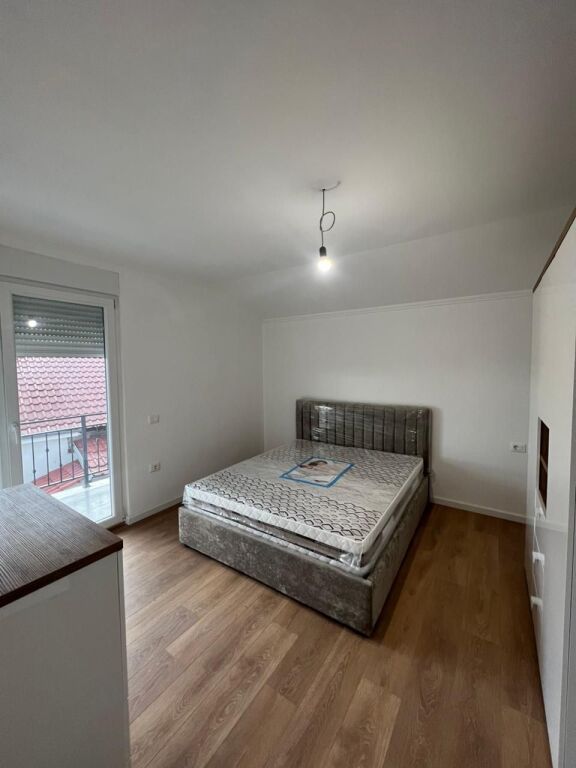 apartament 1+1 me qira ne Shkoze