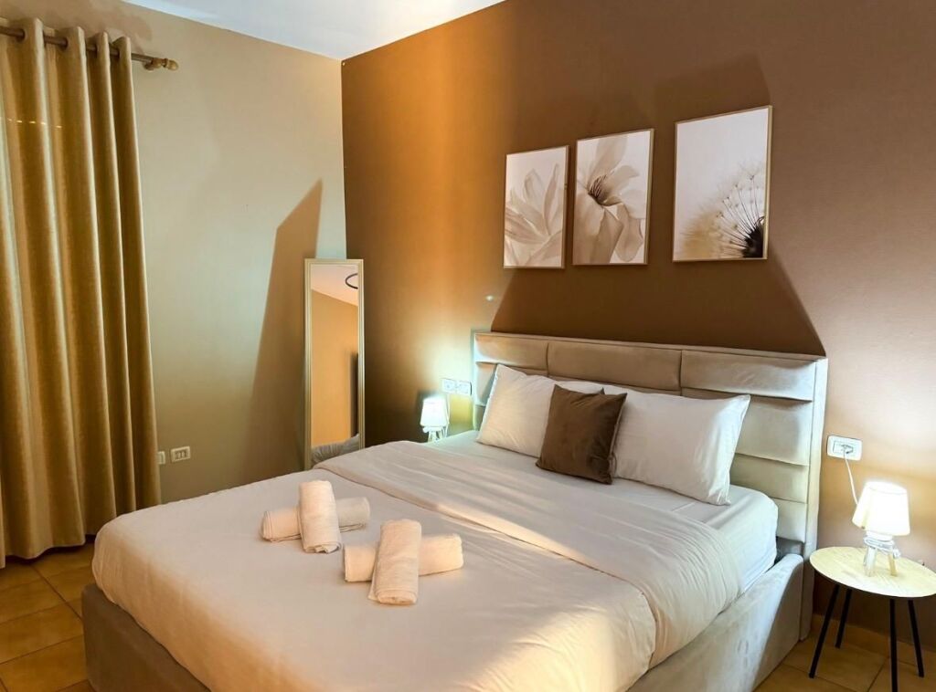 Apartment 1+1 for rent at Barrikadave Street.