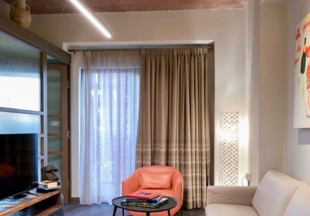 Jepet me qira apartament modern 1+1+ post parkimi!