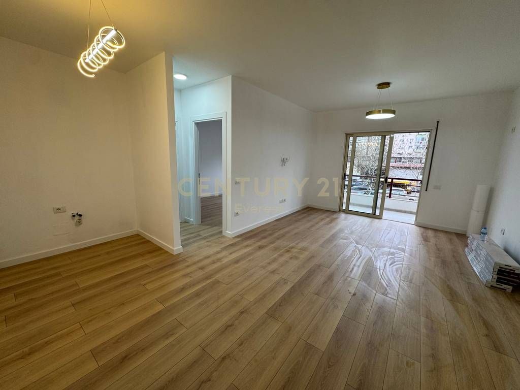 SHESIM APARTAMENT 1+1 ne zonen  e Don Boskos !