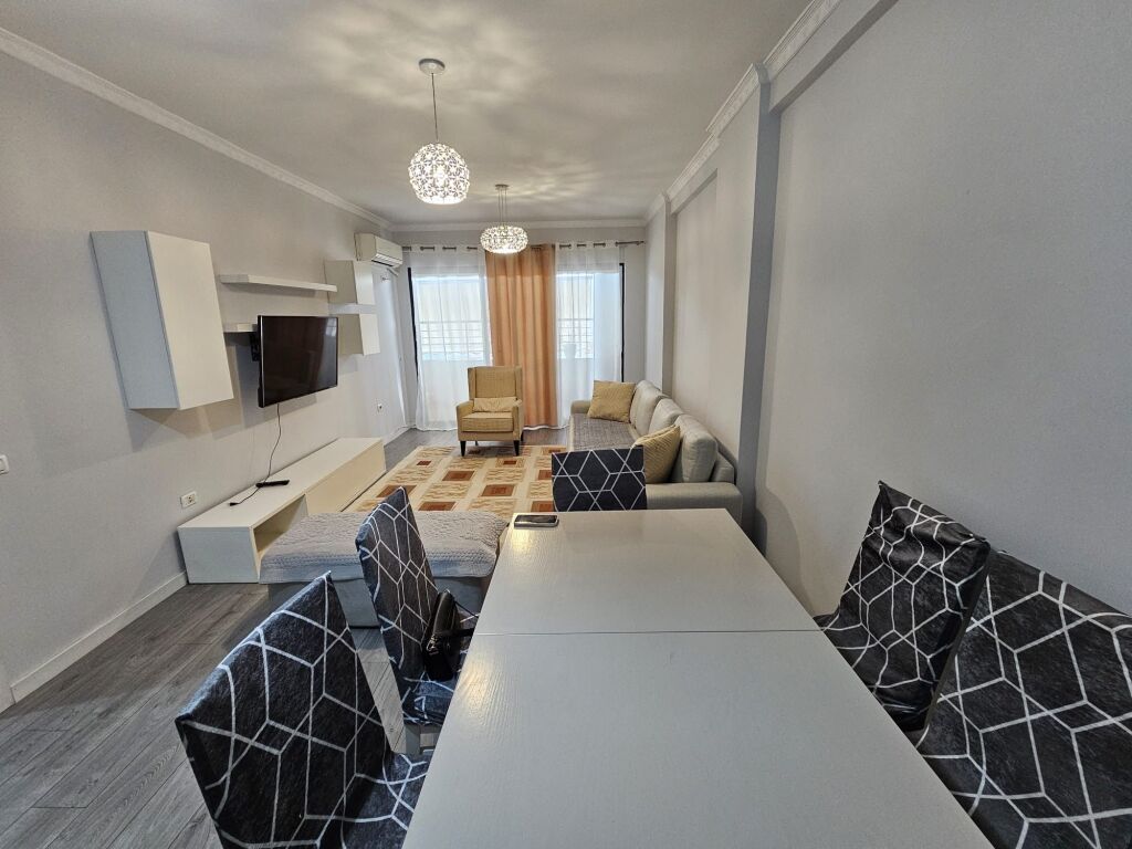 Affittasi Appartamento 2+1+2 Bagni +1 Balcone