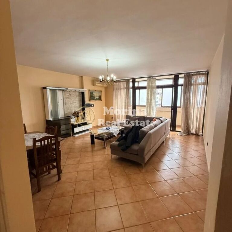 Affitto | Appartamento 2 + 1 | Via Kavaja | 700 €/mese