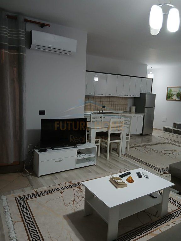 Qera, Apartament 2+1+2, Qender, Tirane