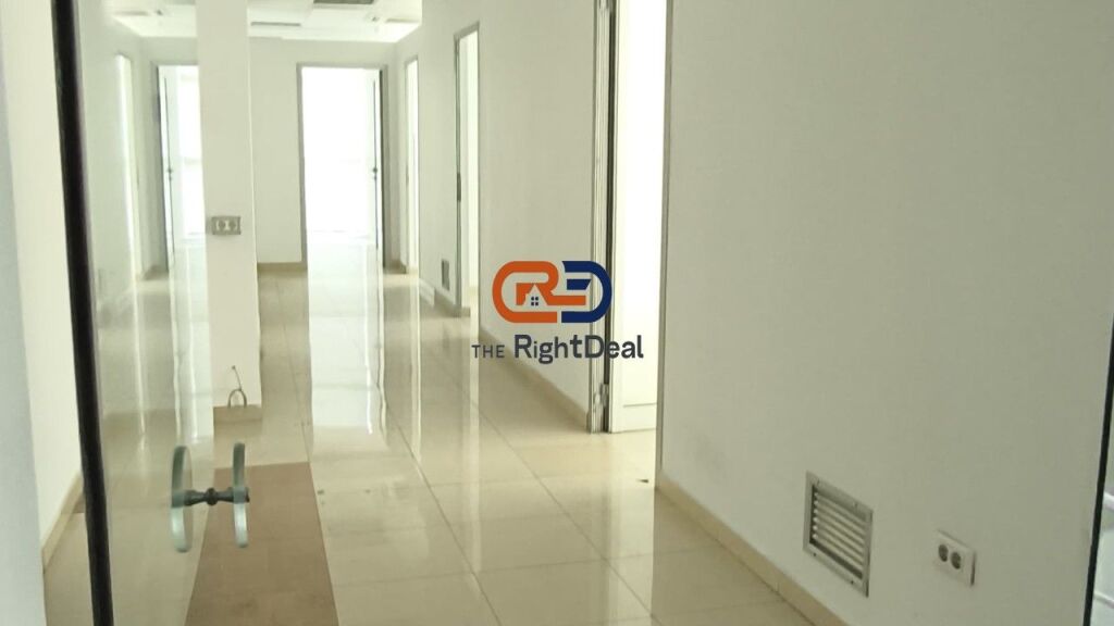 Prane Kryqezimit Te Farmacise 10, Jepet Me Qira Godine 5 Kateshe Buze Unazes!!!