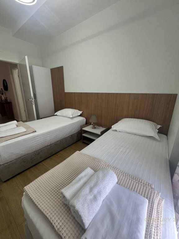 In vendita 2+1+2 + Posto Auto (Con Prezzo Extra) in Via Siri Kodra