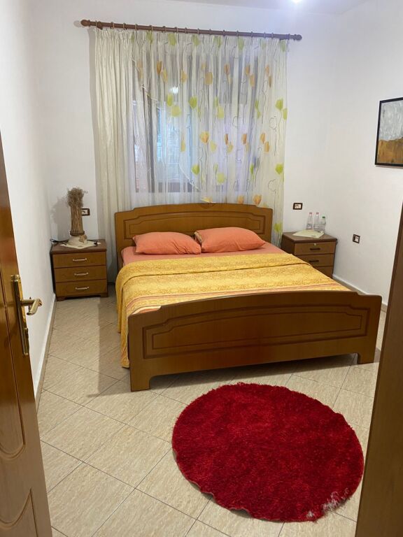 APARTAMENT 2+1. 60000 LEKE.LAPRAKE