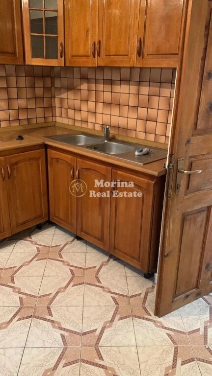 Affitto | Casa privata 2 + 1 | Mercato Elettrico | 430 €/mese