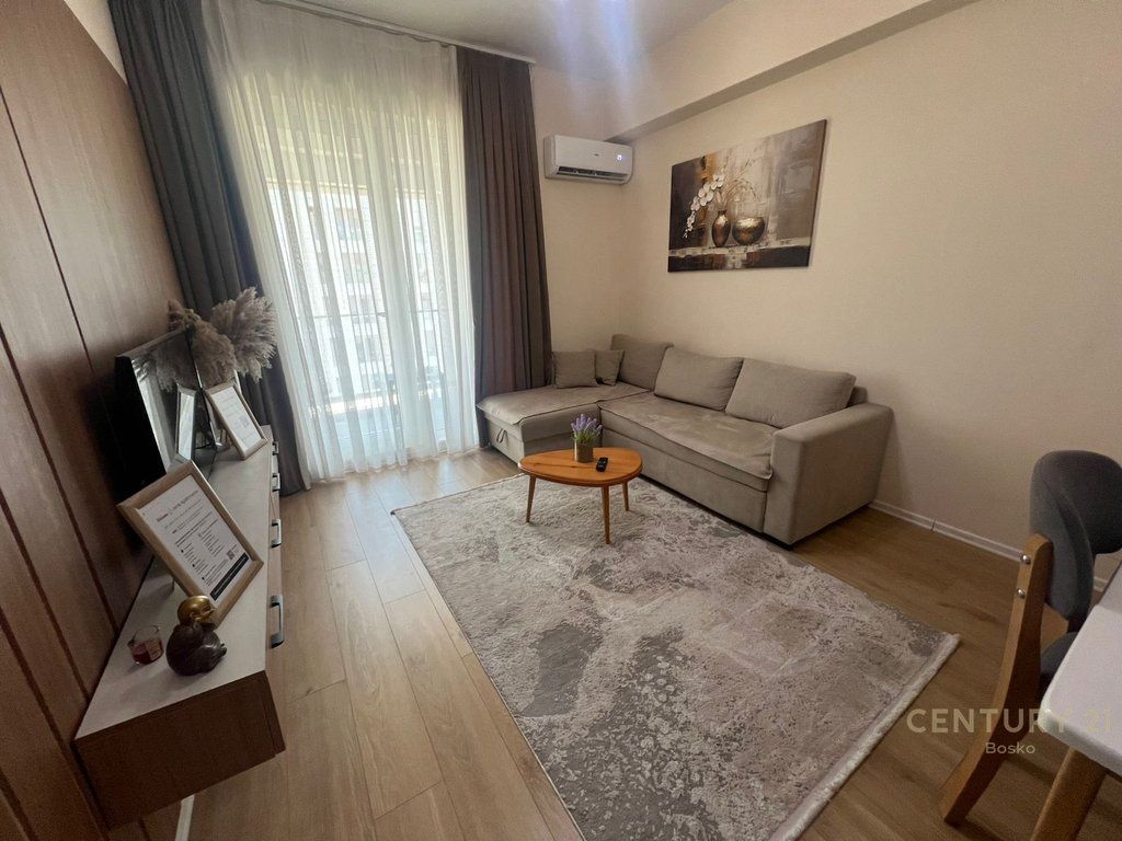 In vendita 2+1+2 + Posto Auto (Con Prezzo Extra) in Via Siri Kodra