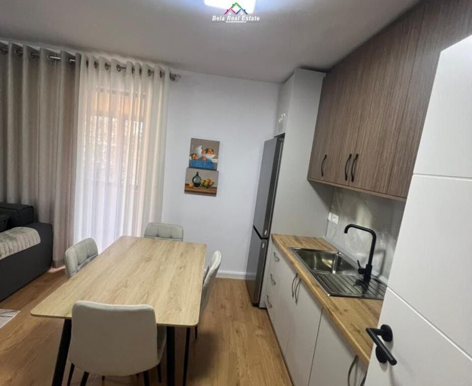 Apartament Me Qera 2+1 Ne Myslym Shyr ( ID B221406) Tirane
