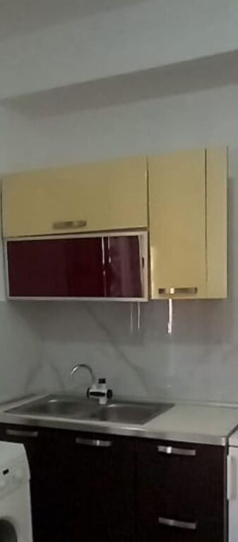 GARSIONERE 20000 LEKE.BULEVARDI I RI