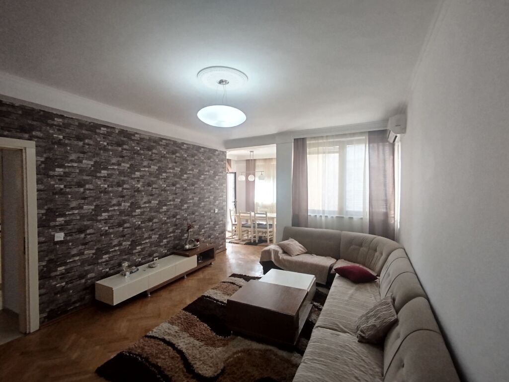 Appartamento 3+1+1+2bagni in affitto Don bosko