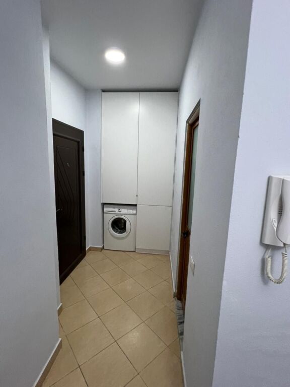 Jepet Me Qera Apartament 2+1