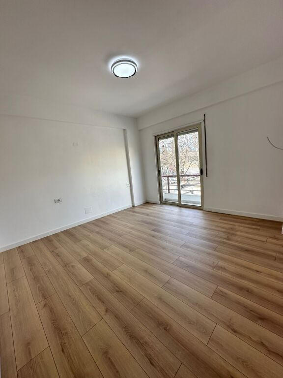 Shitet Apartament 2+1+Ballkon ne Don Bosko