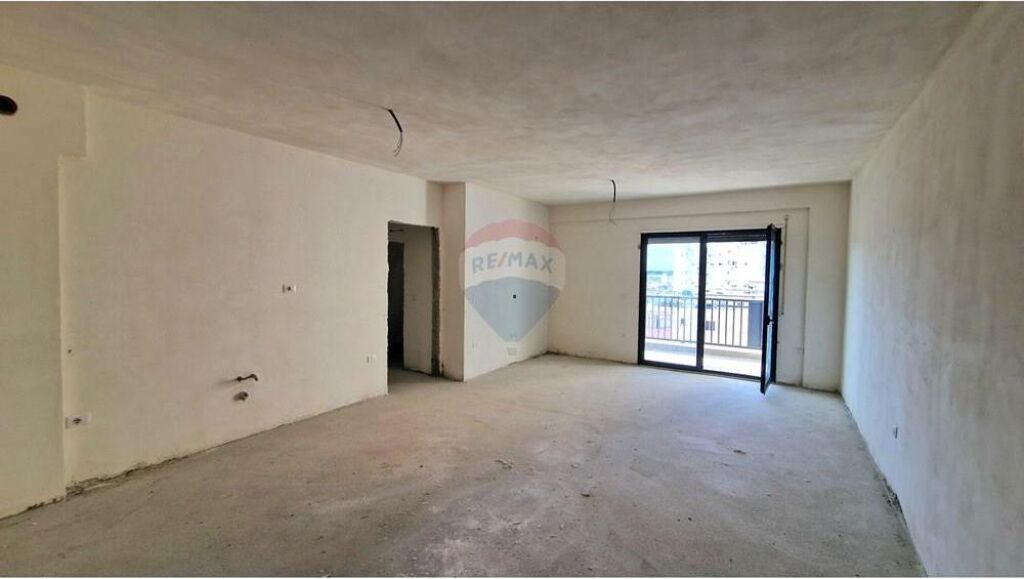 🏢 Apartament 2+1 për Shitje – Transballkanike, Vlorë