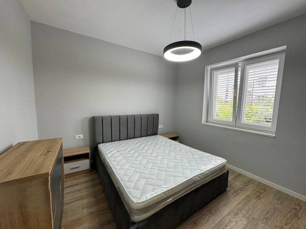 FOR RENT 2+1 APARTMENT AT BULEVARDI ZOGU I PARE 700 € /Month