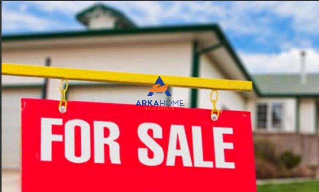 SHITET MAGAZINE 300M2 "PRANE KRYQEZIMIT TE CASA ITALIA" 600.000 EURO