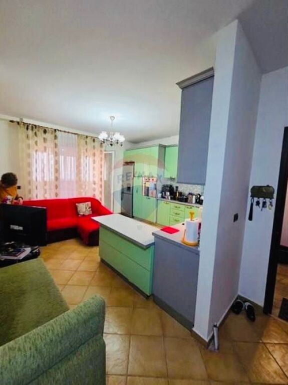 🏠📍Shitet Apartament 1 +1 Komuna e Parisit (Kika 1)