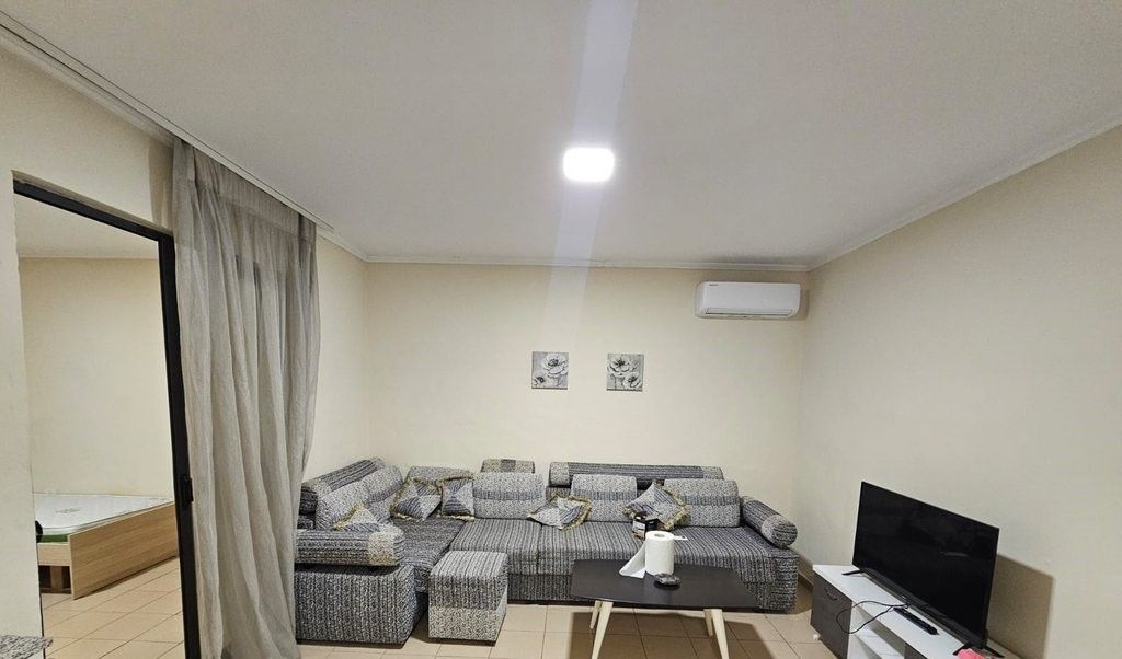 JEPET ME QIRA APARTMENT 2+1 TEK PEDIATRIA