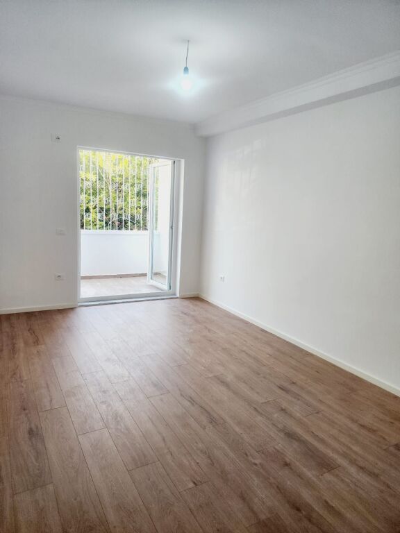 SHITET APARTAMENT 1+1 DON BOSKO 125.000 EURO