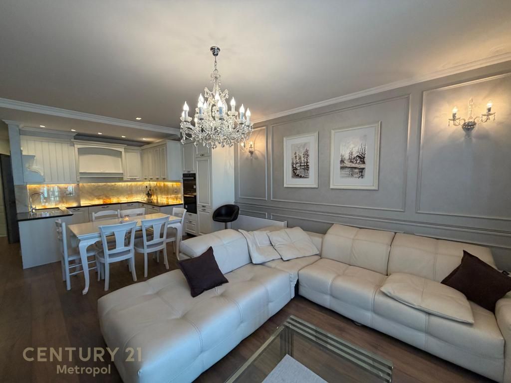 Ofrojme me qira Apartament Elitar 2+1+2 tek Ambasador 3