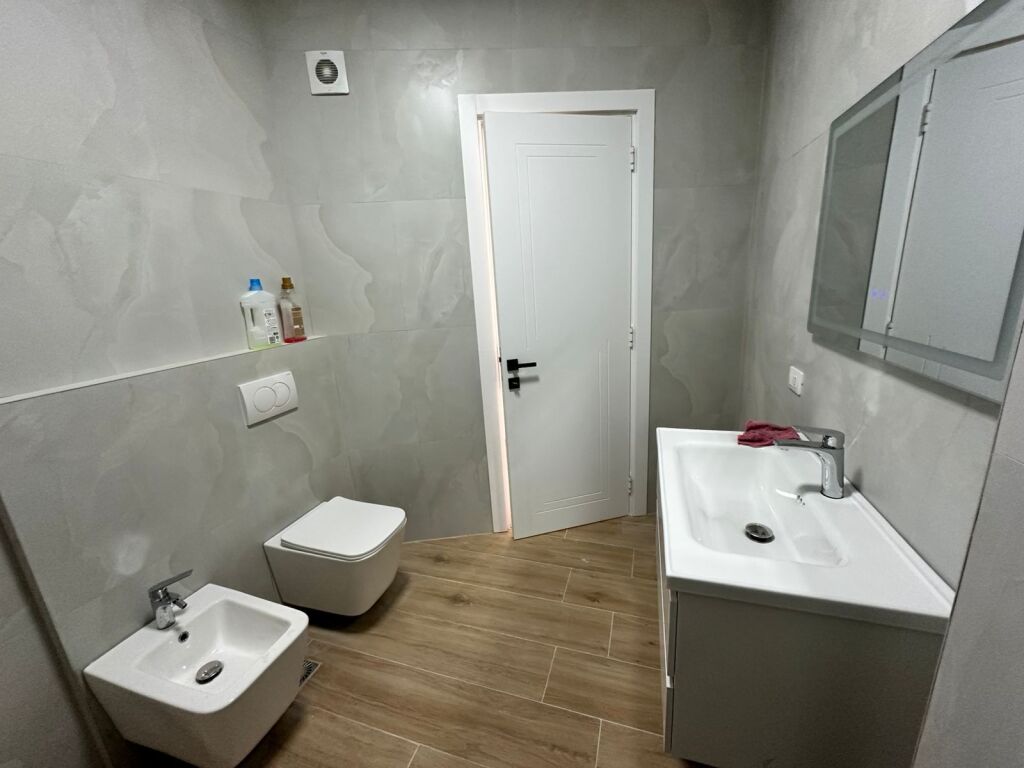 Vendesi appartamento 2+1+balcone a Don Bosko