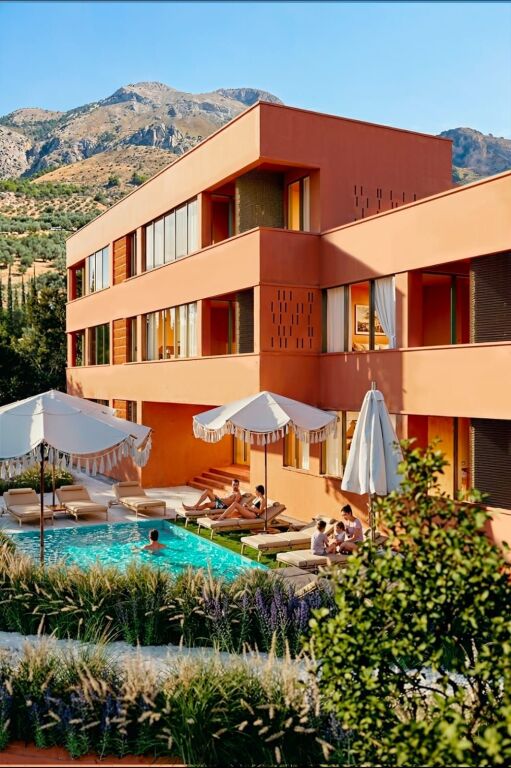 Hotel In Vendita A Palase