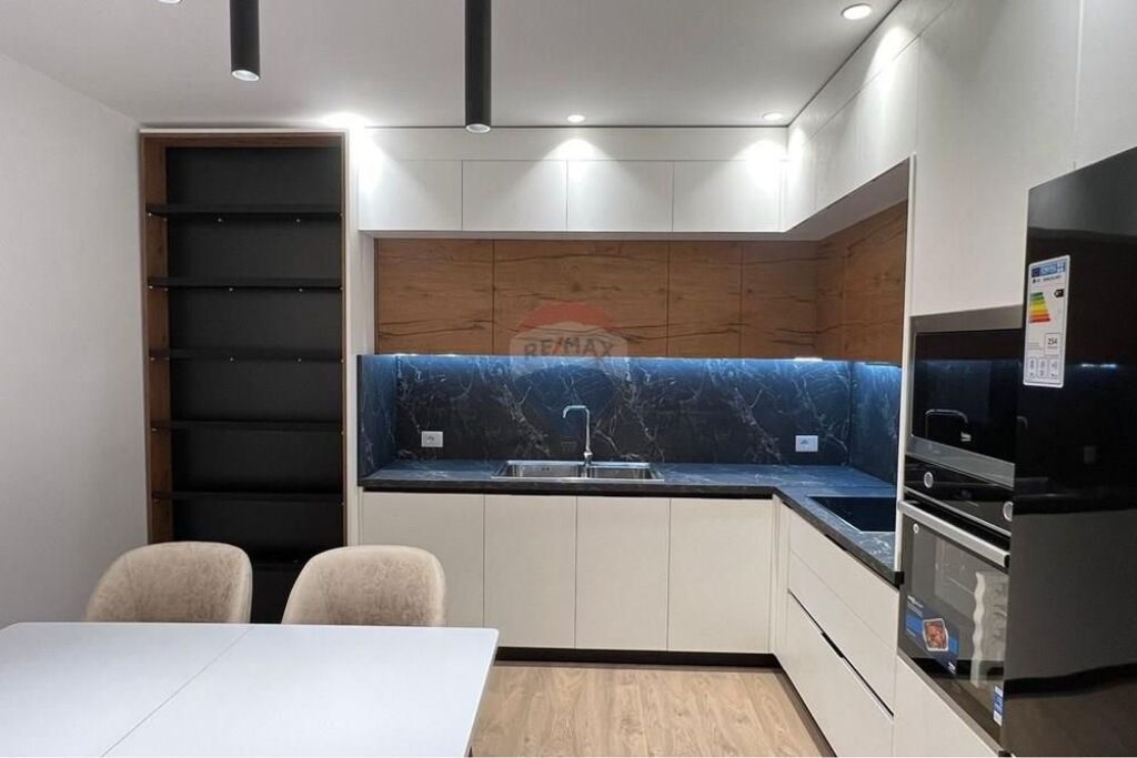 Appartamento 2+1+2 in affitto Zogu Zi