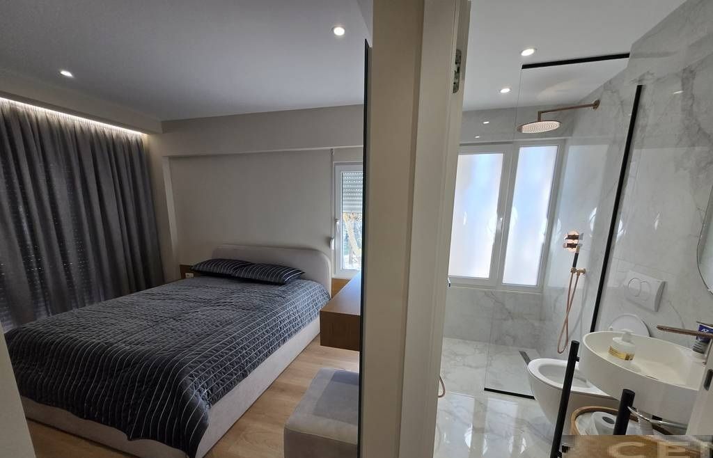 Jepet apartament Luksoz 2+1+2 për Qira tek 9 Katëshet!